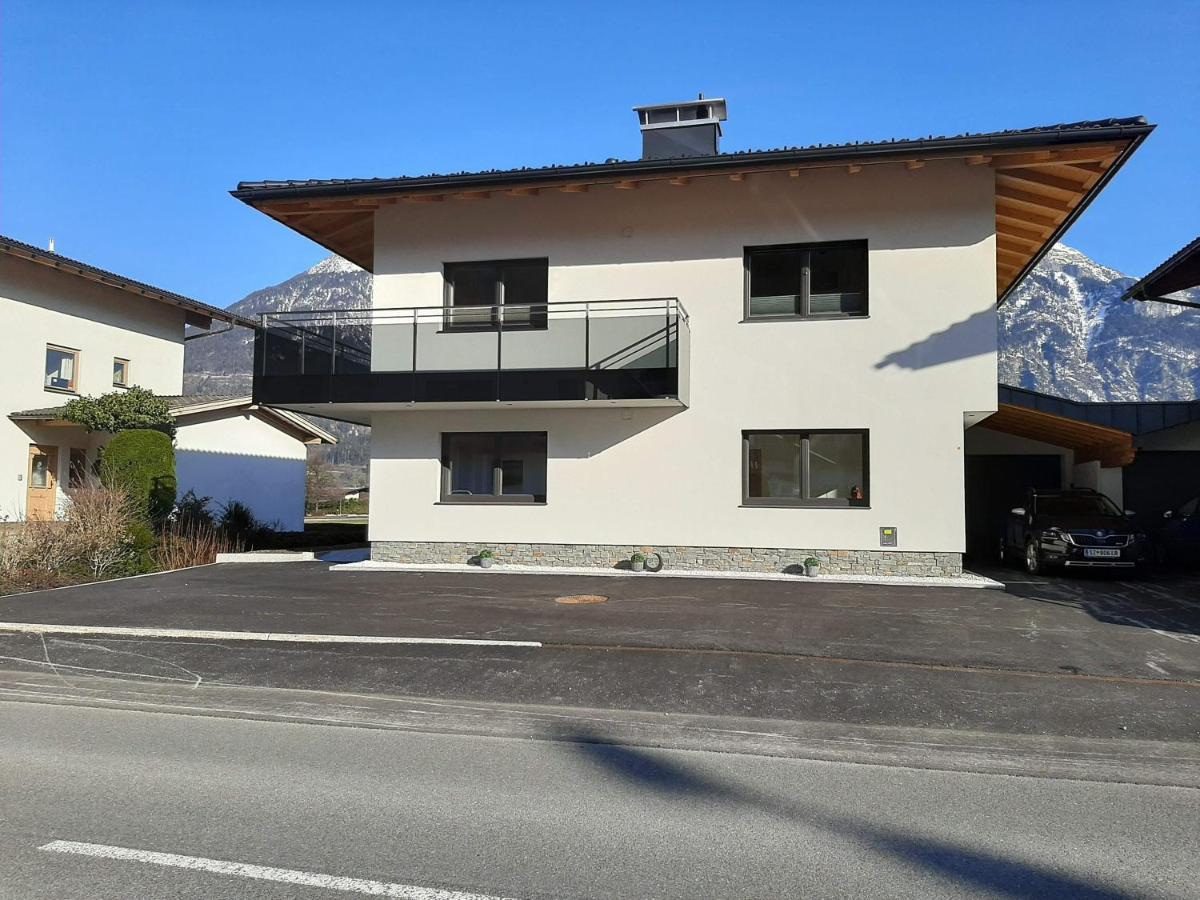 Ferienwohnung Apart Alexandra Strass im Zillertal Exterior foto